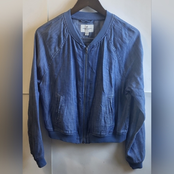 American Eagle Outfitters Jackets & Blazers - American Eagle Outfitters, Blue Bomber/light Jacket Women's Size M‎